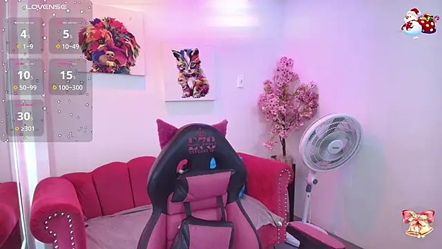 Miss dolly  online show from 12-17-25, 12:32