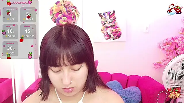 Miss dolly  online show from 11-25-25, 12:27