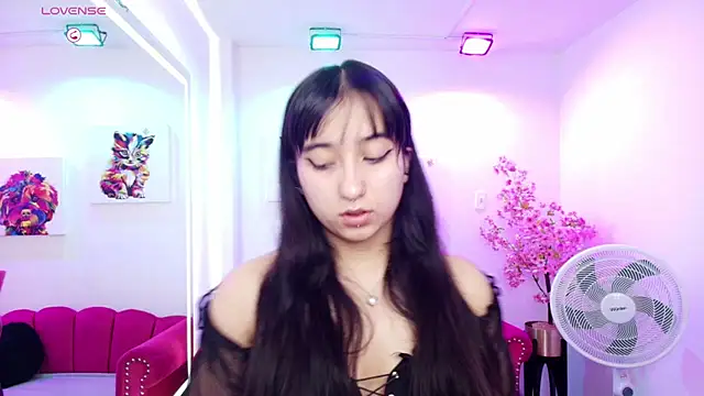 Miss dolly  online show from 03-23-26, 01:00