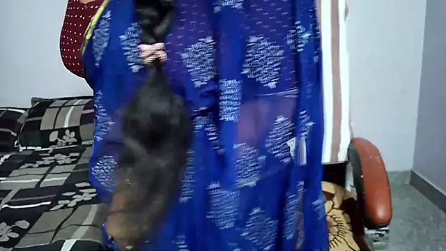 Snapshot of samyukthapuretelugu chatting on 04-12-26, 04:49 samyukthapuretelugu online show from 04-12-26, 04:49