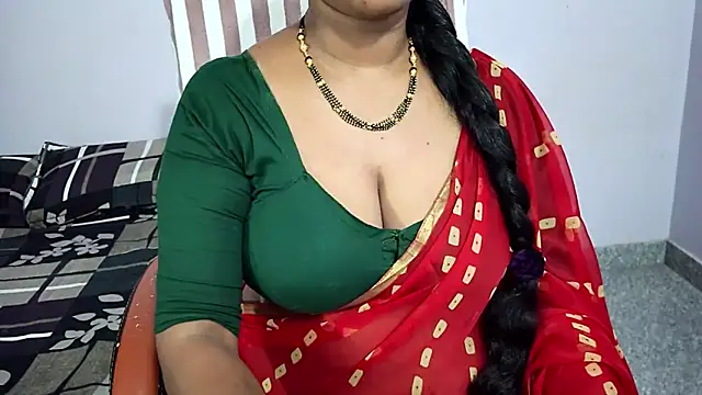 Snapshot of samyukthapuretelugu chatting on 04-05-26, 03:08 samyukthapuretelugu online show from 04-05-26, 03:08