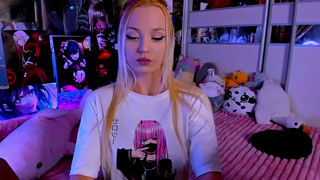 Cute  Pony online show from 12-05-24, 09:33