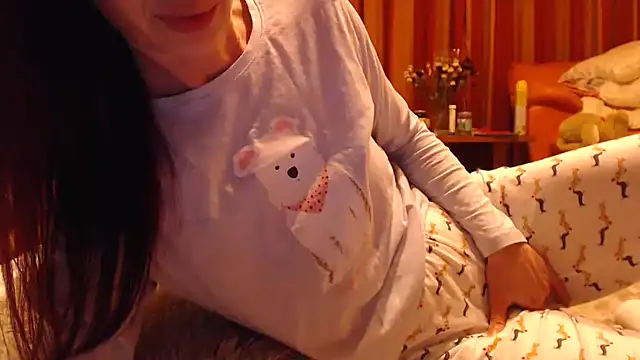 LovelyAndraGirl online show from 05-16-26, 08:19