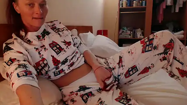 LovelyAndraGirl online show from 03-02-25, 02:36