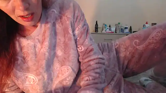LovelyAndraGirl online show from 09-19-25, 07:40