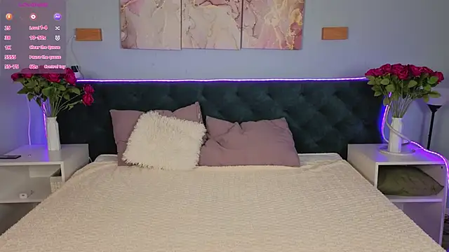 Kelly Hardy online show from 02-12-26, 01:16