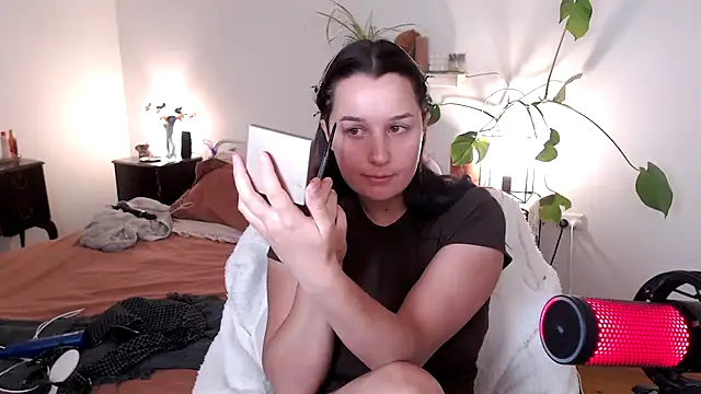 Lenas Room online show from 05-07-26, 05:22