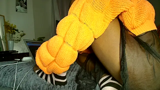 t-NaughtyLicia online show from 03-11-26, 05:56