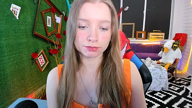 Snapshot of MayaSinabon chatting on 02-12-25, 03:16 MayaSinabon online show from 02-12-25, 03:16