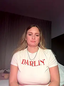 Sophie Raegan online show from 01-18-26, 10:51