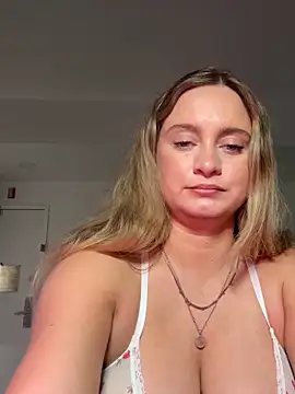 Sophie Raegan online show from 03-09-26, 06:33