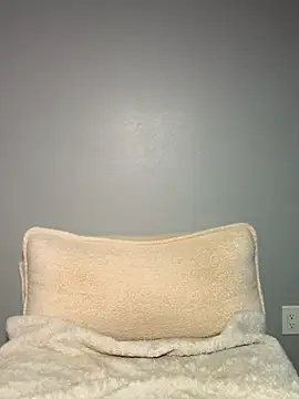 Sophie Raegan online show from 11-16-25, 10:35