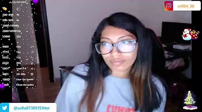 Snapshot of sofia_rosse4 chatting on 12-12-24, 06:31 sofia rosse4 online show from 12-12-24, 06:31