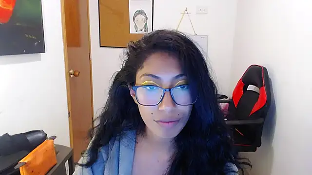 Snapshot of sofia_rosse4 chatting on 06-22-26, 12:16 sofia rosse4 online show from 06-22-26, 12:16