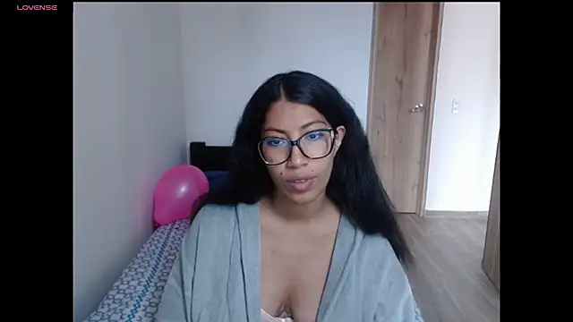 Snapshot of sofia_rosse4 chatting on 02-26-25, 03:43 sofia rosse4 online show from 02-26-25, 03:43