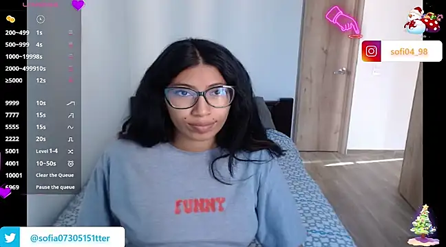 Snapshot of sofia_rosse4 chatting on 01-14-25, 01:28 sofia rosse4 online show from 01-14-25, 01:28