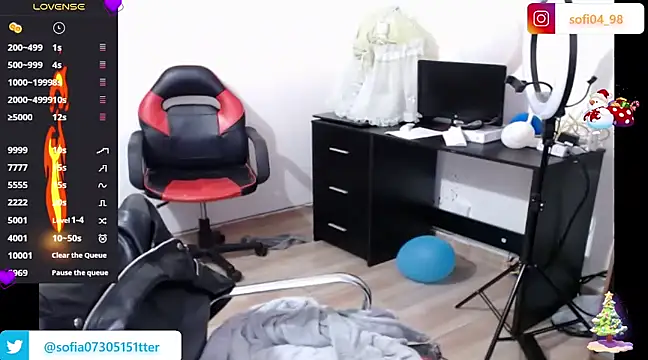 Snapshot of sofia_rosse4 chatting on 12-06-24, 06:11 sofia rosse4 online show from 12-06-24, 06:11