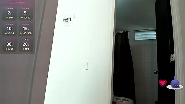 AlanaLars online show from 04-12-26, 01:03