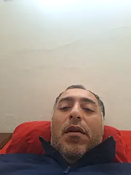 Giuzx online show from 05-22-26, 07:06