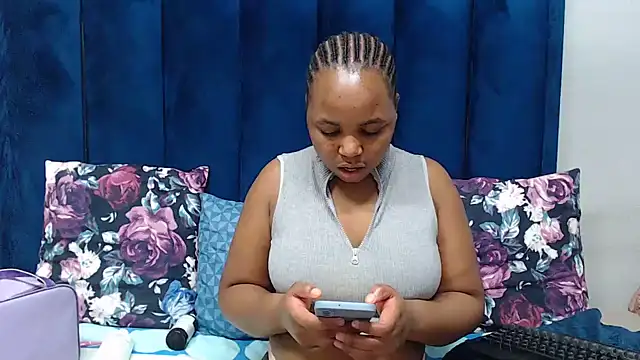 HotSmallTits online show from 06-18-26, 07:08