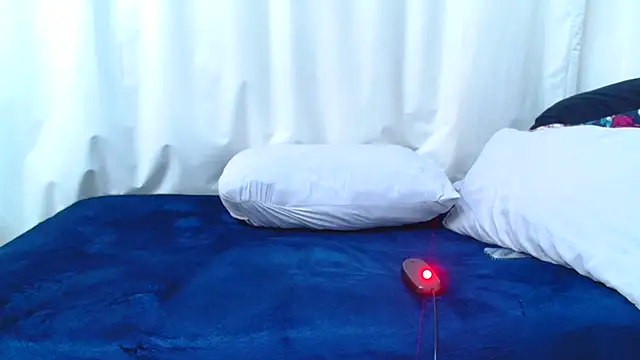 HotSmallTits online show from 10-20-25, 09:37