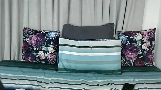 HotSmallTits online show from 02-14-26, 06:19