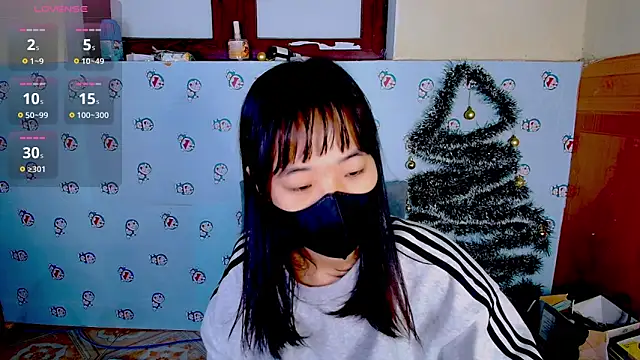 Snapshot of __Saphia__ chatting on 12-09-24, 12:34   Saphia   online show from 12-09-24, 12:34