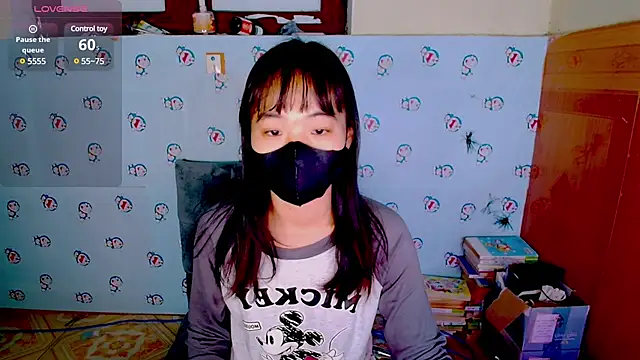 Snapshot of __Saphia__ chatting on 01-25-25, 12:38   Saphia   online show from 01-25-25, 12:38