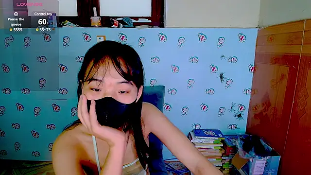 Snapshot of __Saphia__ chatting on 01-23-25, 04:52   Saphia   online show from 01-23-25, 04:52