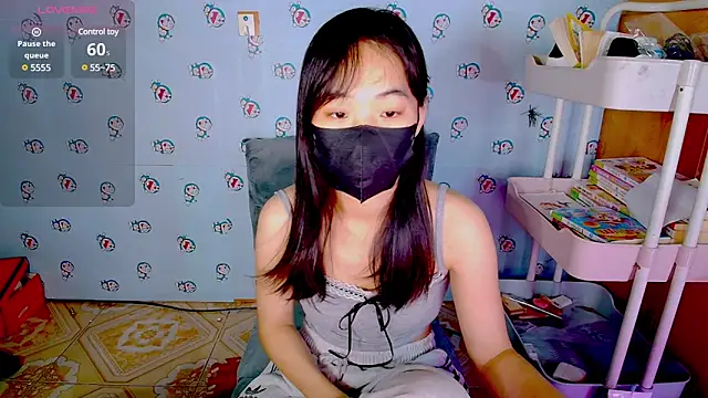 Snapshot of __Saphia__ chatting on 03-20-25, 12:40   Saphia   online show from 03-20-25, 12:40