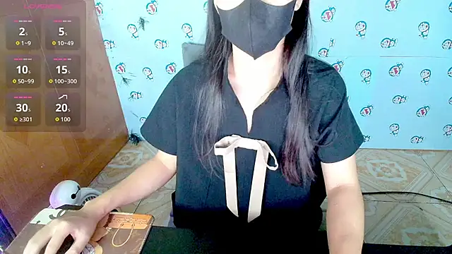 Snapshot of __Saphia__ chatting on 09-30-25, 03:18   Saphia   online show from 09-30-25, 03:18