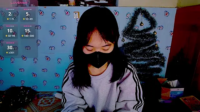 Snapshot of __Saphia__ chatting on 12-19-24, 12:24   Saphia   online show from 12-19-24, 12:24