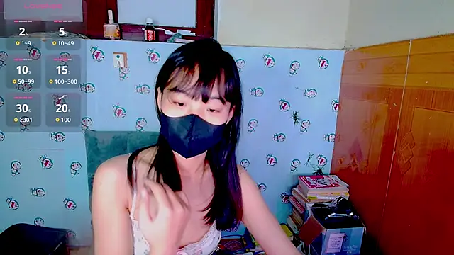 Snapshot of __Saphia__ chatting on 02-17-25, 12:32   Saphia   online show from 02-17-25, 12:32