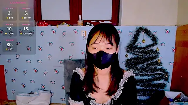 Snapshot of __Saphia__ chatting on 12-27-24, 03:37   Saphia   online show from 12-27-24, 03:37