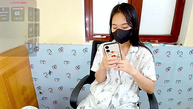   Saphia   online show from 03-24-26, 04:34