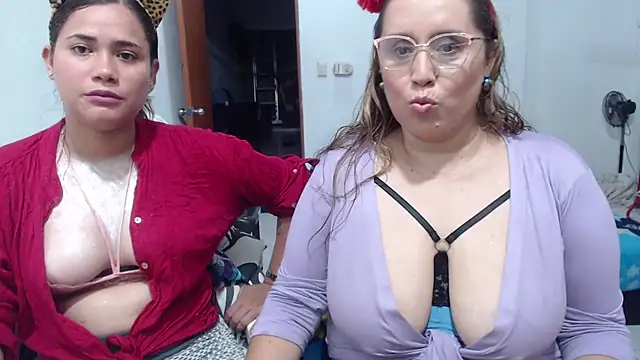 mademooms online show from 10-25-25, 03:38