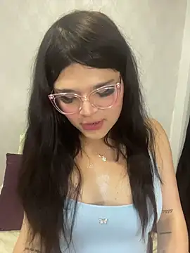 Snapshot of dayis_butera chatting on 05-30-26, 12:50 dayis butera online show from 05-30-26, 12:50