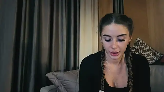 Snapshot of your_bunnygirl chatting on 11-07-25, 09:08 your bunnygirl online show from 11-07-25, 09:08