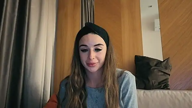 Snapshot of your_bunnygirl chatting on 09-29-25, 04:56 your bunnygirl online show from 09-29-25, 04:56