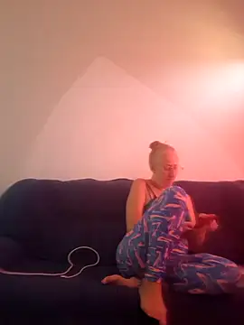 MILEIDE980 online show from 11-27-25, 02:28