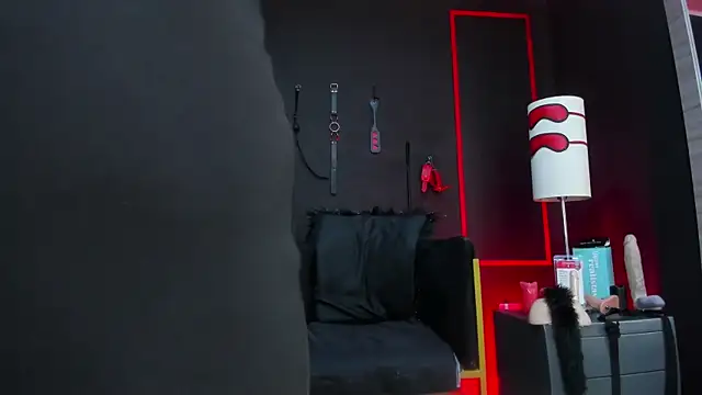 CharlotteScotte online show from 09-16-25, 11:55