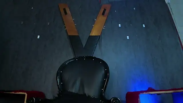 CharlotteScotte online show from 03-18-25, 11:00