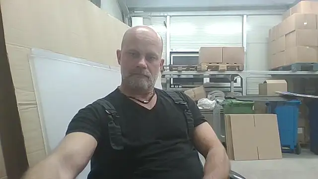 Boomerhun online show from 12-20-25, 03:37