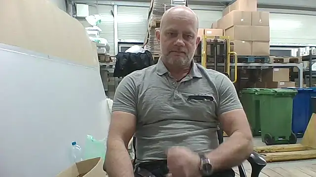 Snapshot of Boomerhun chatting on 02-10-26, 04:44 Boomerhun online show from 02-10-26, 04:44