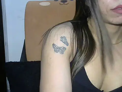 Snapshot of baby_doll2 chatting on 09-10-25, 06:07 baby doll2 online show from 09-10-25, 06:07