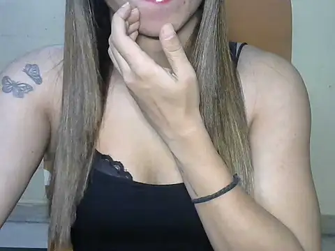 Snapshot of baby_doll2 chatting on 09-26-25, 02:13 baby doll2 online show from 09-26-25, 02:13