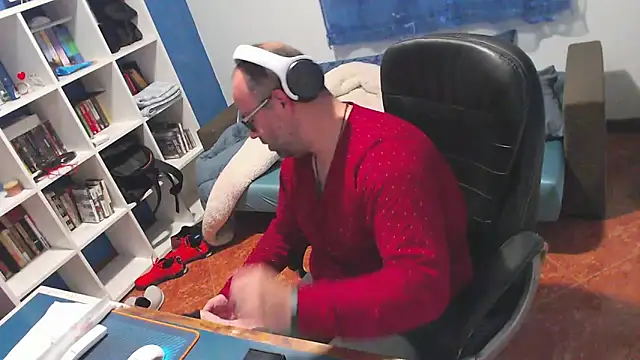 ravingr4d4 online show from 04-08-26, 11:39