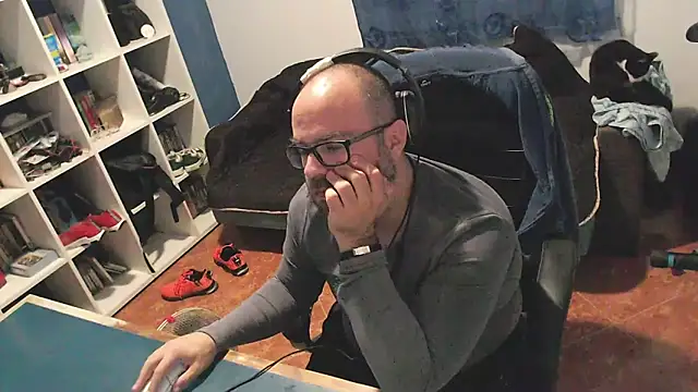 ravingr4d4 online show from 10-29-25, 11:36