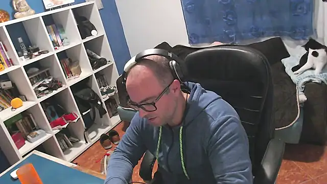 ravingr4d4 online show from 11-01-25, 10:03