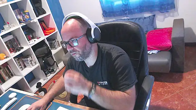 ravingr4d4 online show from 06-26-26, 08:09
